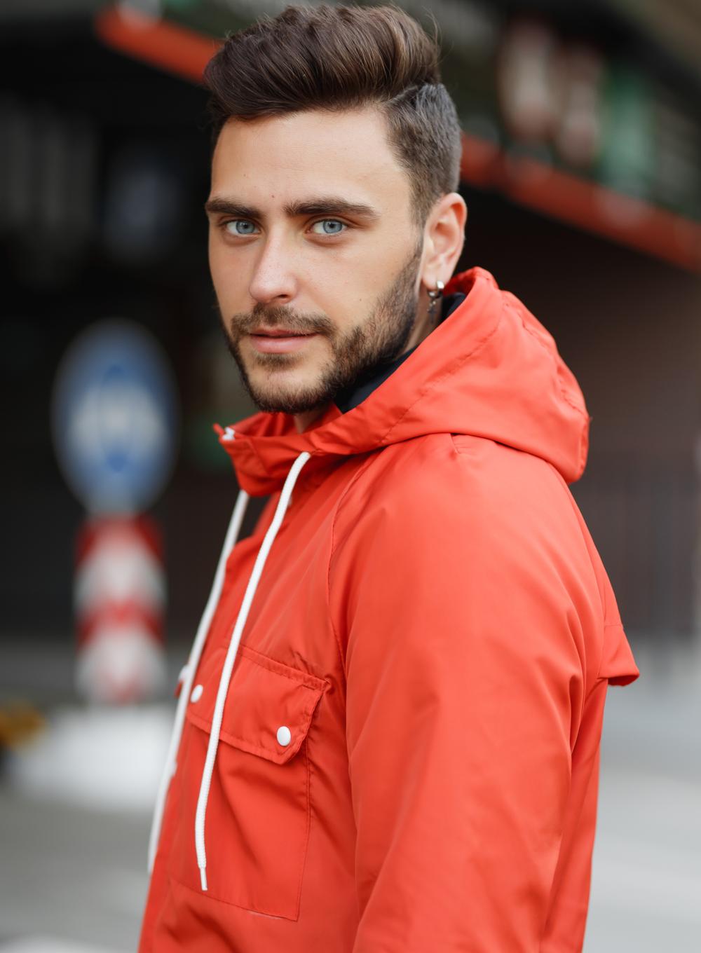 Windbreaker Button Brick