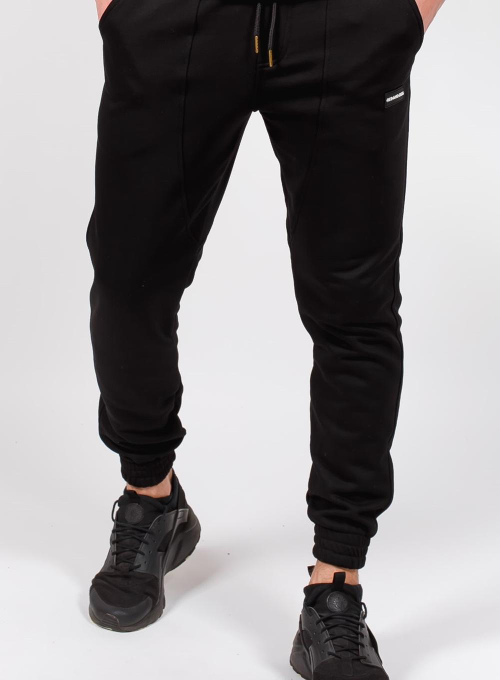 Спортивные штаны Pou Black