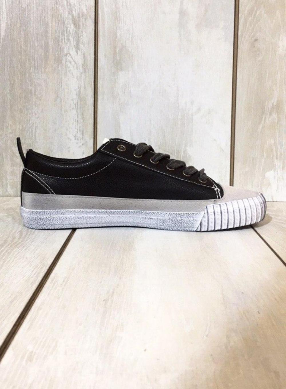 Sneakers Black Gry