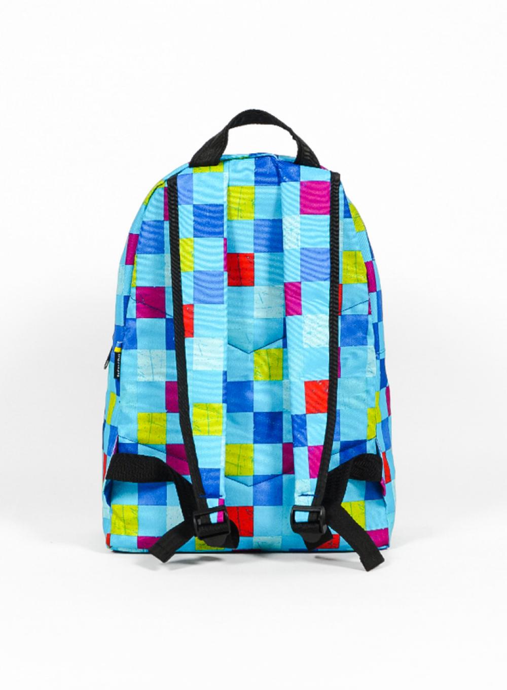 Backpack Fort Cubes